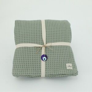 Loomia Sage Green Waffle Blanket